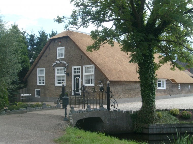 hof-van-hoenkoop